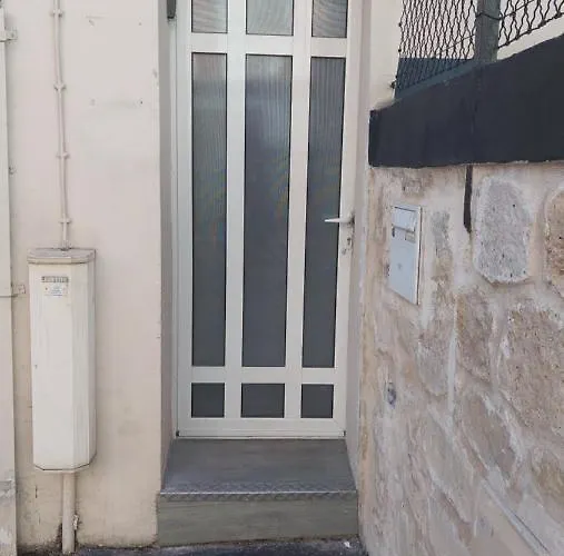 Le Dessous Des Berges